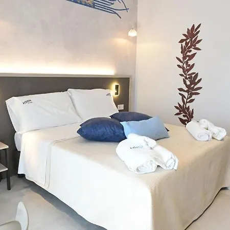 Modern House 4*