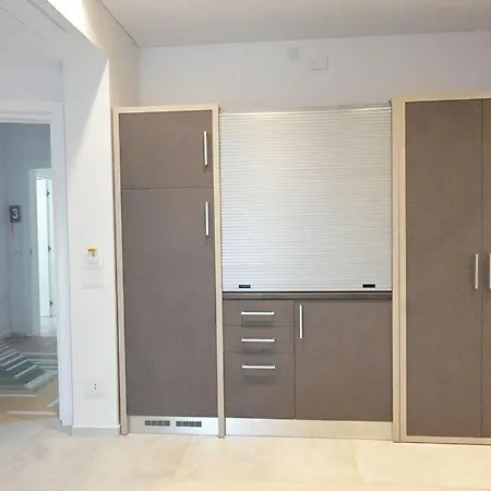 Oda ve Kahvaltı Modern House Foggia