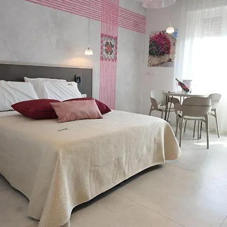 Modern House 4*
