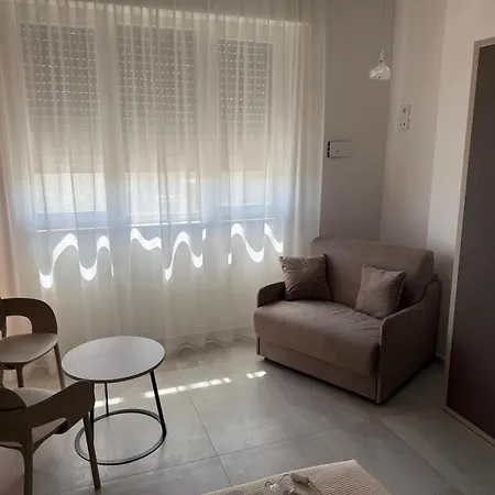 Modern House B&B 4*