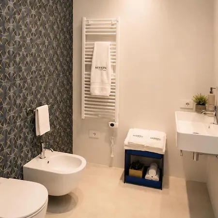 Modern House 4* 포자